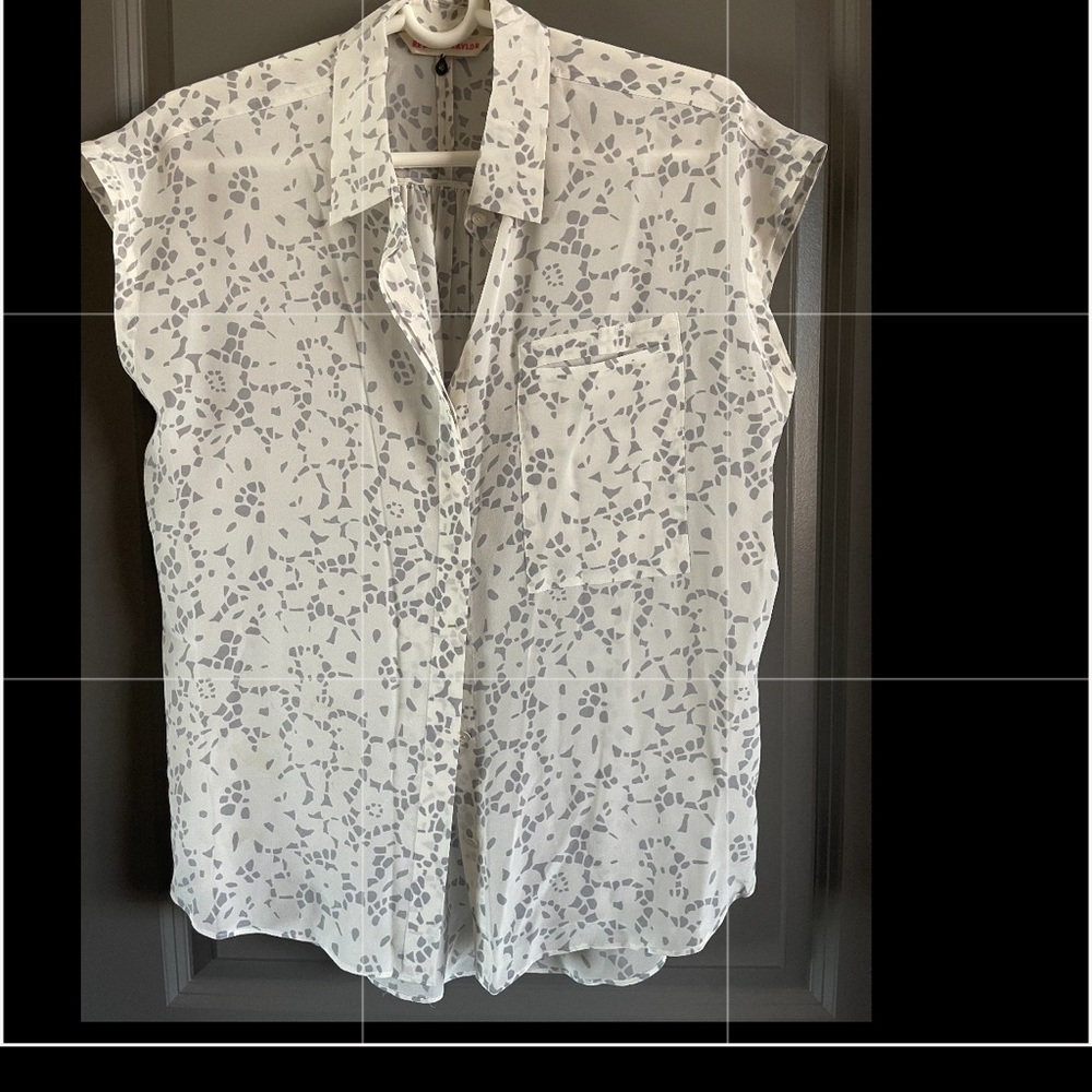 Rebecca Taylor 4 button silk camisole top